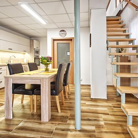 Nice Accommodation In 미쿨로프 외부 사진