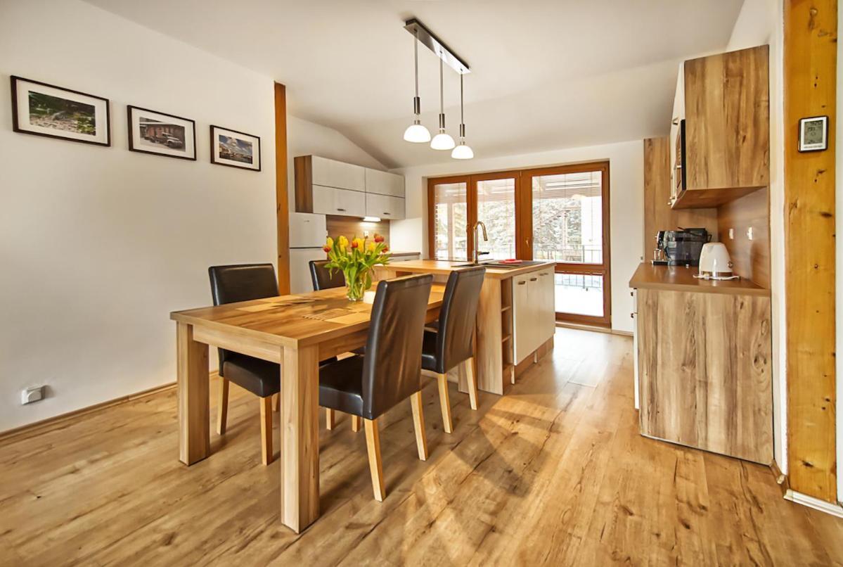 Nice Accommodation In 미쿨로프 외부 사진