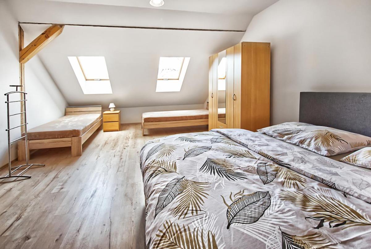 Nice Accommodation In 미쿨로프 외부 사진