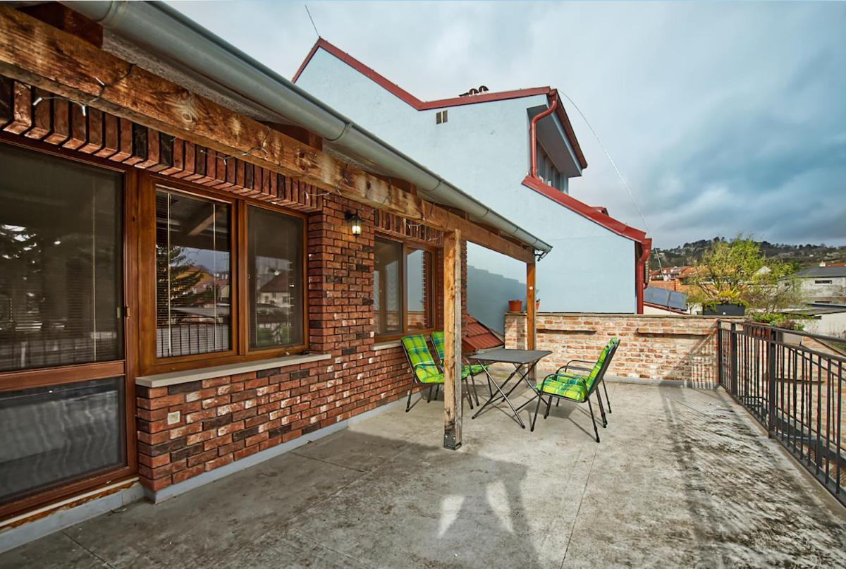 Nice Accommodation In 미쿨로프 외부 사진