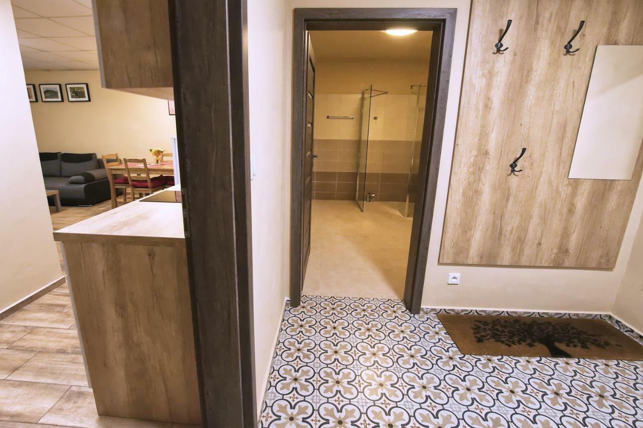 Nice Accommodation In 미쿨로프 외부 사진